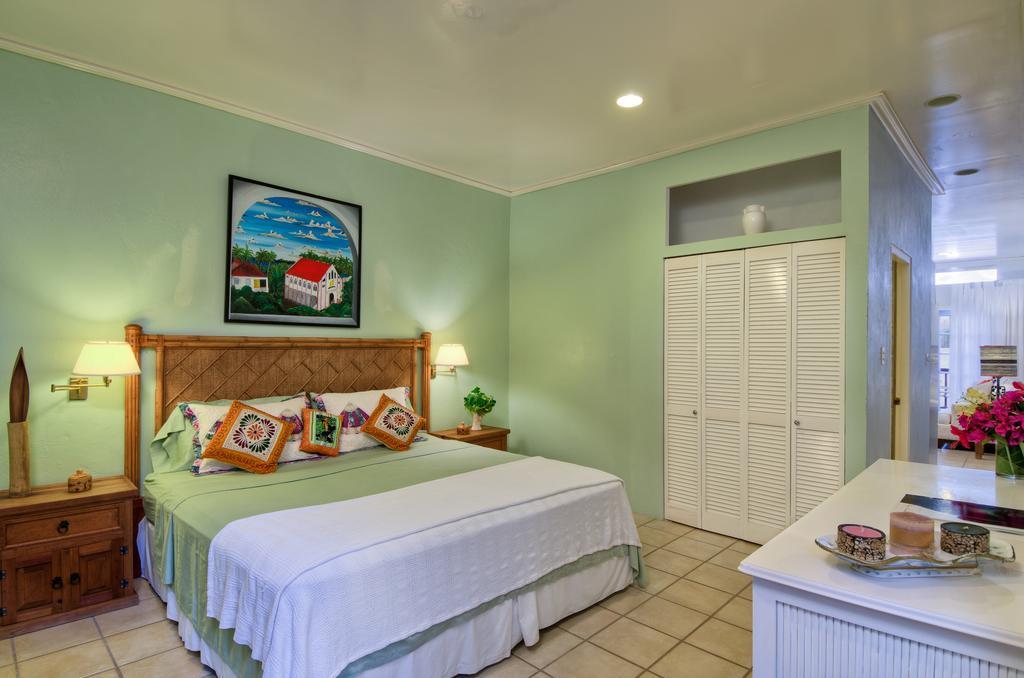 Fort Recovery Villa Suites Hotel Freshwater Pond Habitación foto
