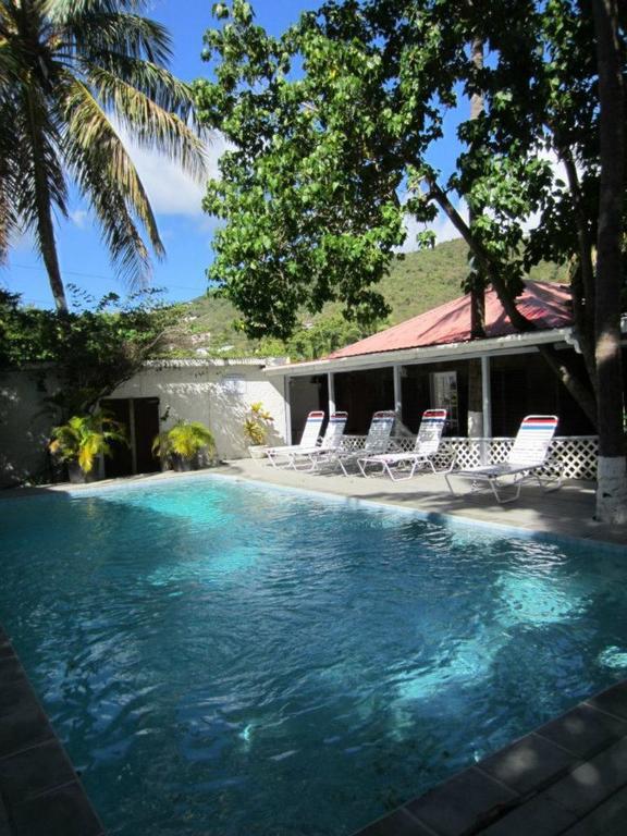 Fort Recovery Villa Suites Hotel Freshwater Pond Exterior foto